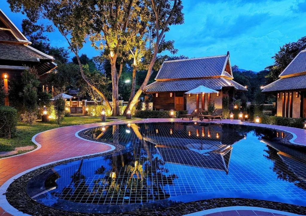 Ruean Racha Hotel Chiang Mai Luaran gambar