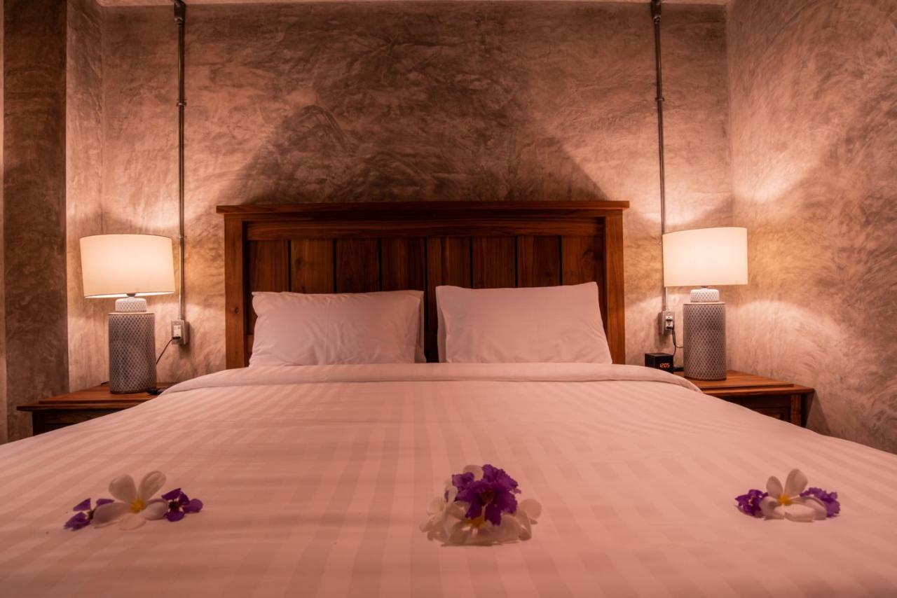 Ruean Racha Hotel Chiang Mai Luaran gambar