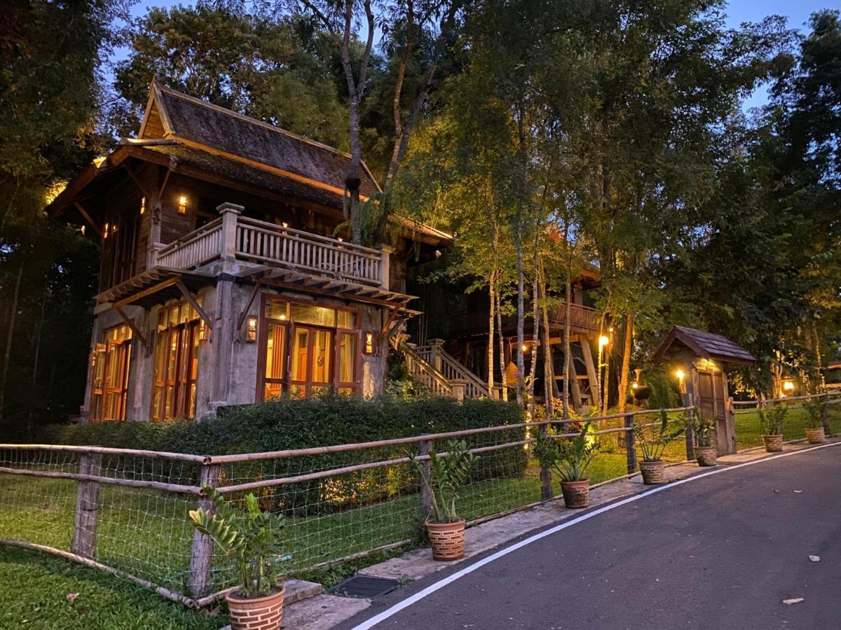 Ruean Racha Hotel Chiang Mai Luaran gambar